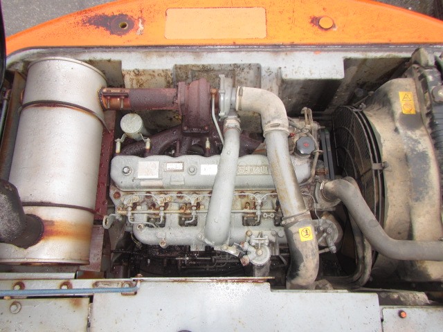 EX225USRLC-11753-007.jpg